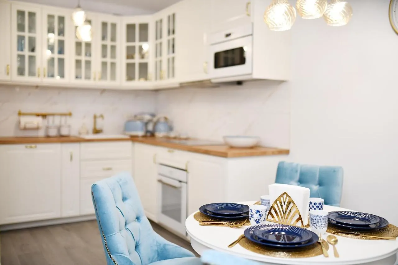 Apartamenty Navigator -Lux Nadmorskie Tarasy Kołobrzeg 0*,
