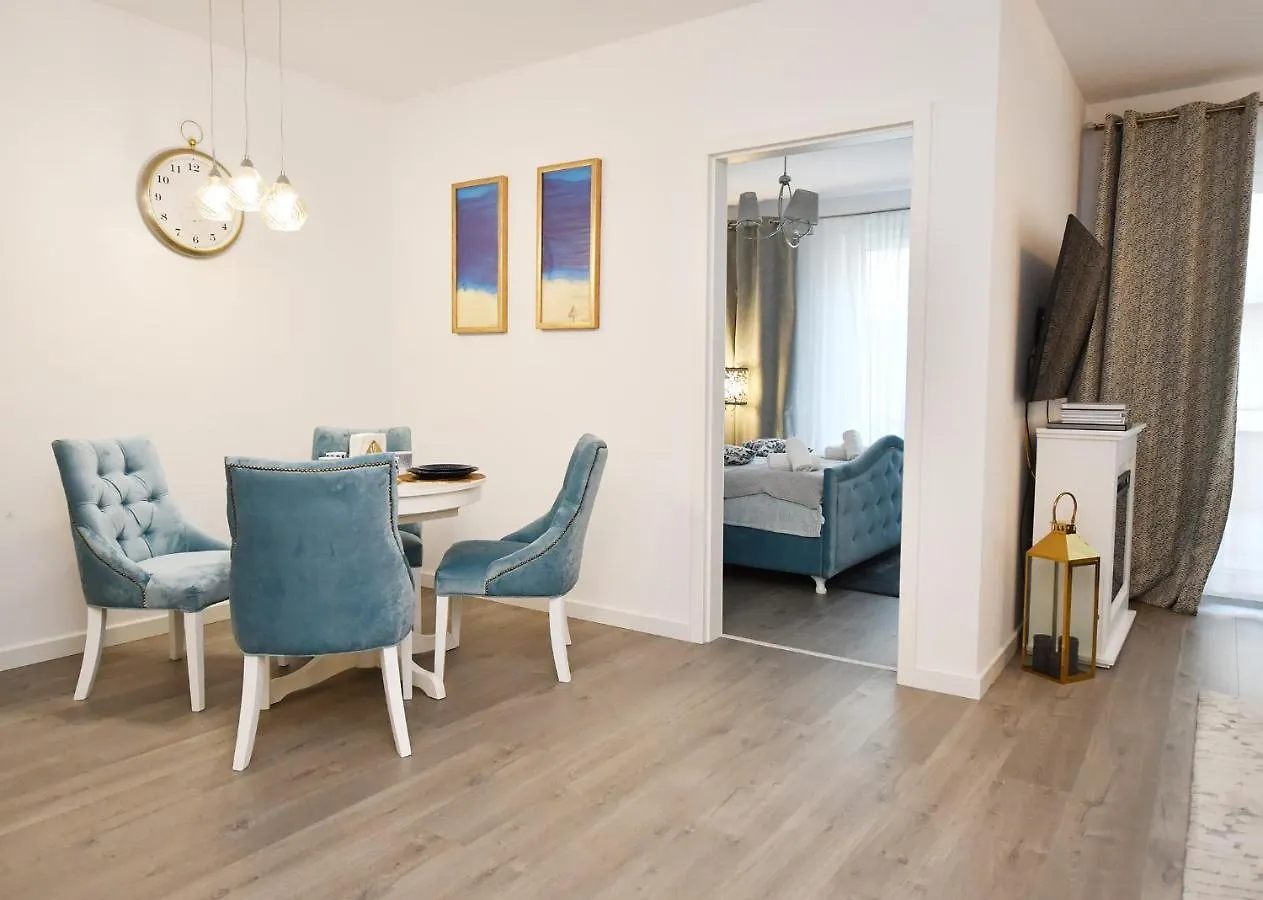 Apartamenty Navigator -Lux Nadmorskie Tarasy Kolobrzeg Apartment